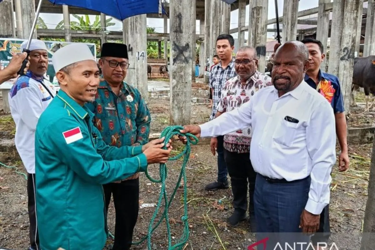 Bupati Jayapura apresiasi kurban Presiden Prabowo bagi umat Muslim daerahnya