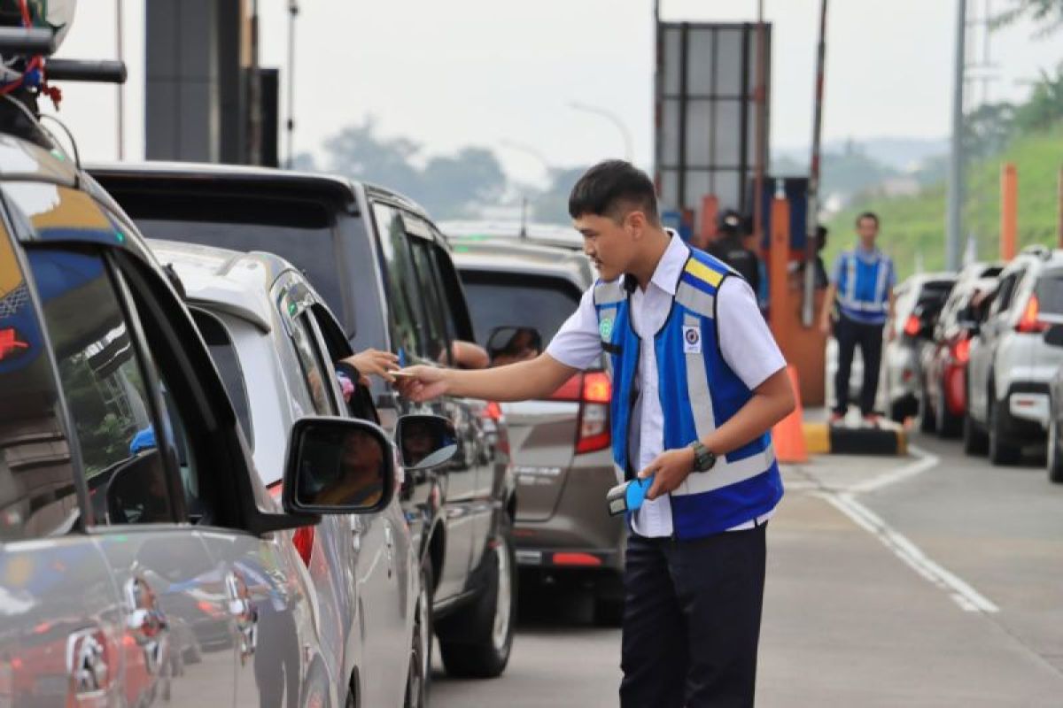 Diskon tarif tol 20 persen di Tol Trans Jawa dimulai