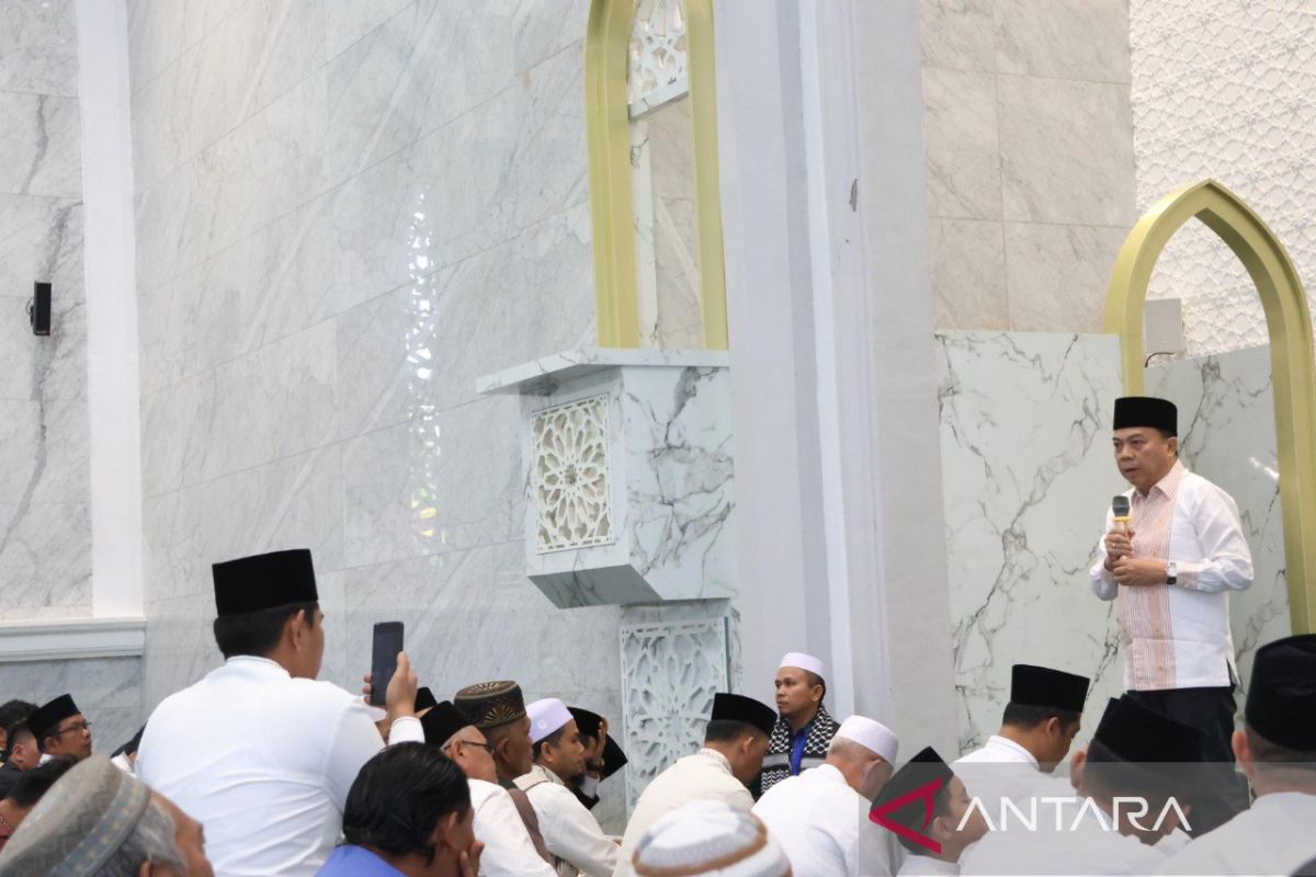 Wabup Tapsel ajak masyarakat teladani nilai pengorbanan di Idul Adha