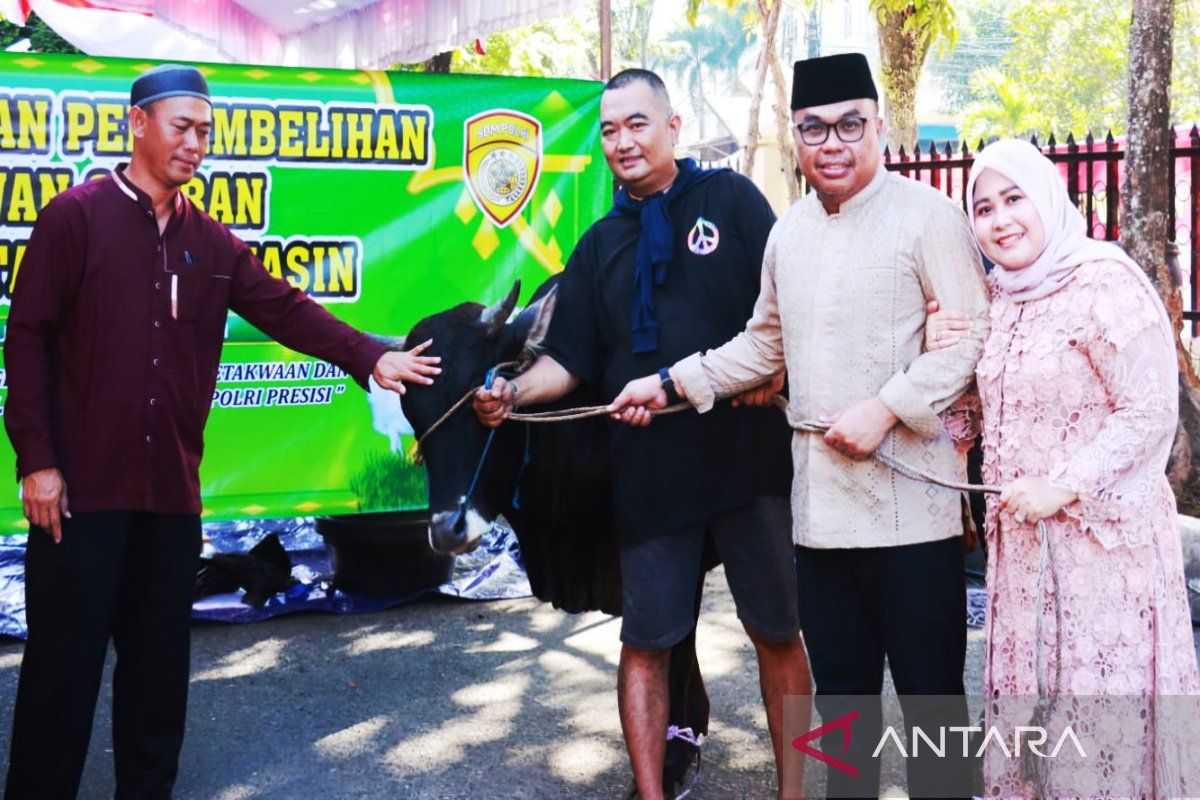 Polresta Banjarmasin potong 23 hewan kurban dibagi ke masyarakat