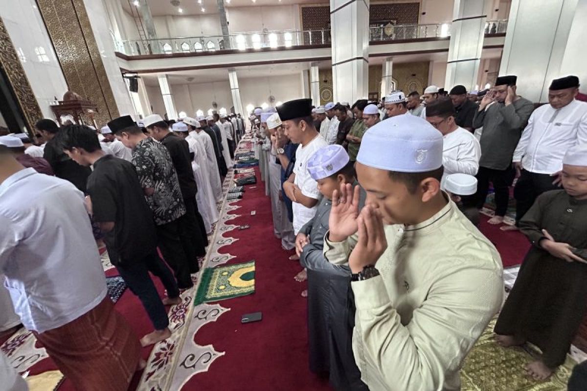Wabup Balangan: Tanamkan di hati sikap berkurban