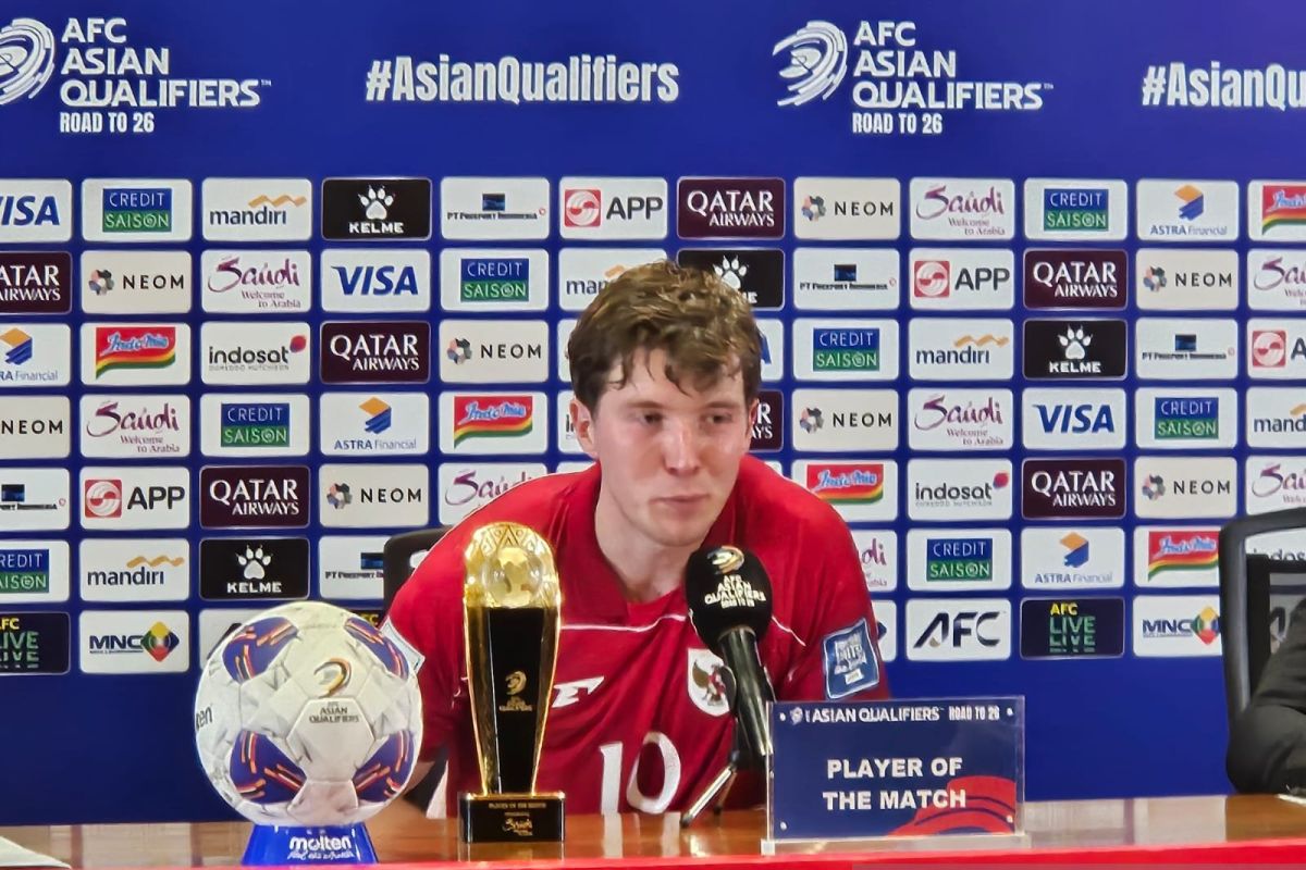 Ole Romeny lihat ibunya sebelum eksekusi penalti ke gawang China