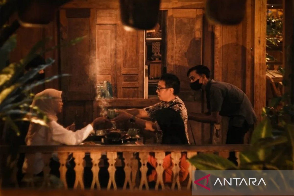Warung Klangenan: Angkringan kekinian, terjangkau, dan bikin betah