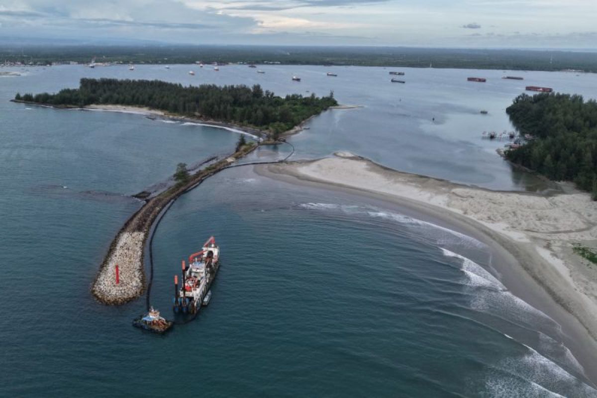 Pelindo mulai proses normalisasi alur Pelabuhan Pulau Baai Bengkulu
