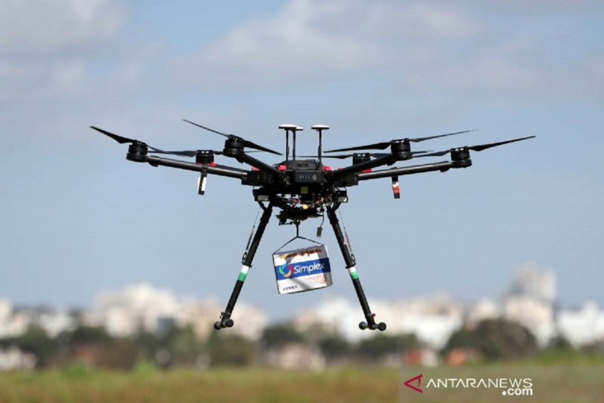 Saudi umumkan keberhasilan uji coba pengiriman obat dengan drone di tempat suci