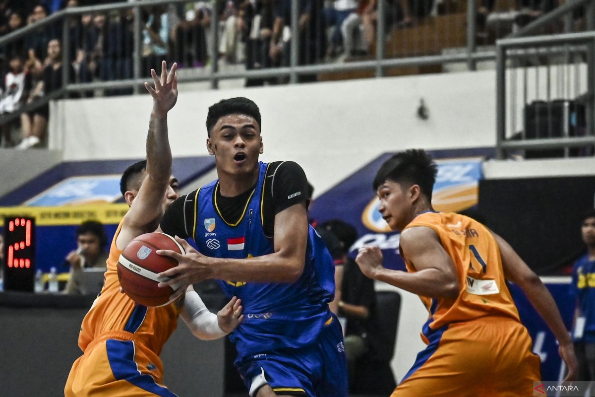 IBL 2025 - Permainan cepat Satria Muda kalahkan Satya Wacana 88-69