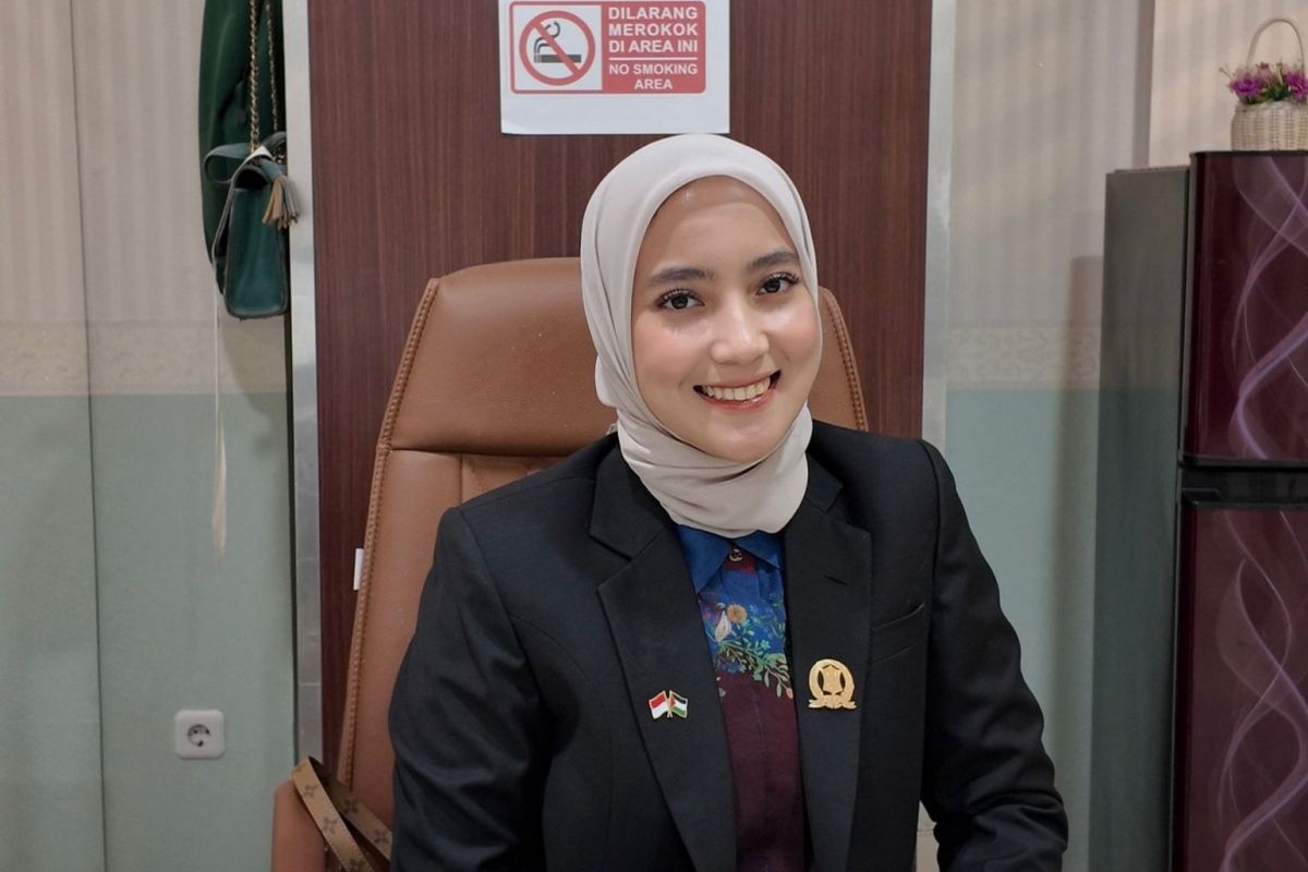 Anggota DPRD Surabaya ingatkan warga tak lengah hadapi lonjakan COVID-19