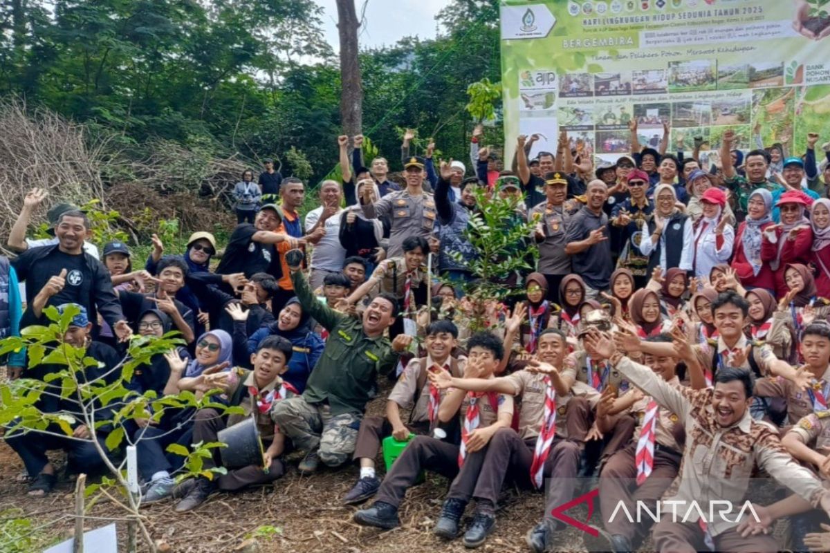 Pemkab Bogor apresiasi penanaman seribu pohon di Puncak oleh PT BAP