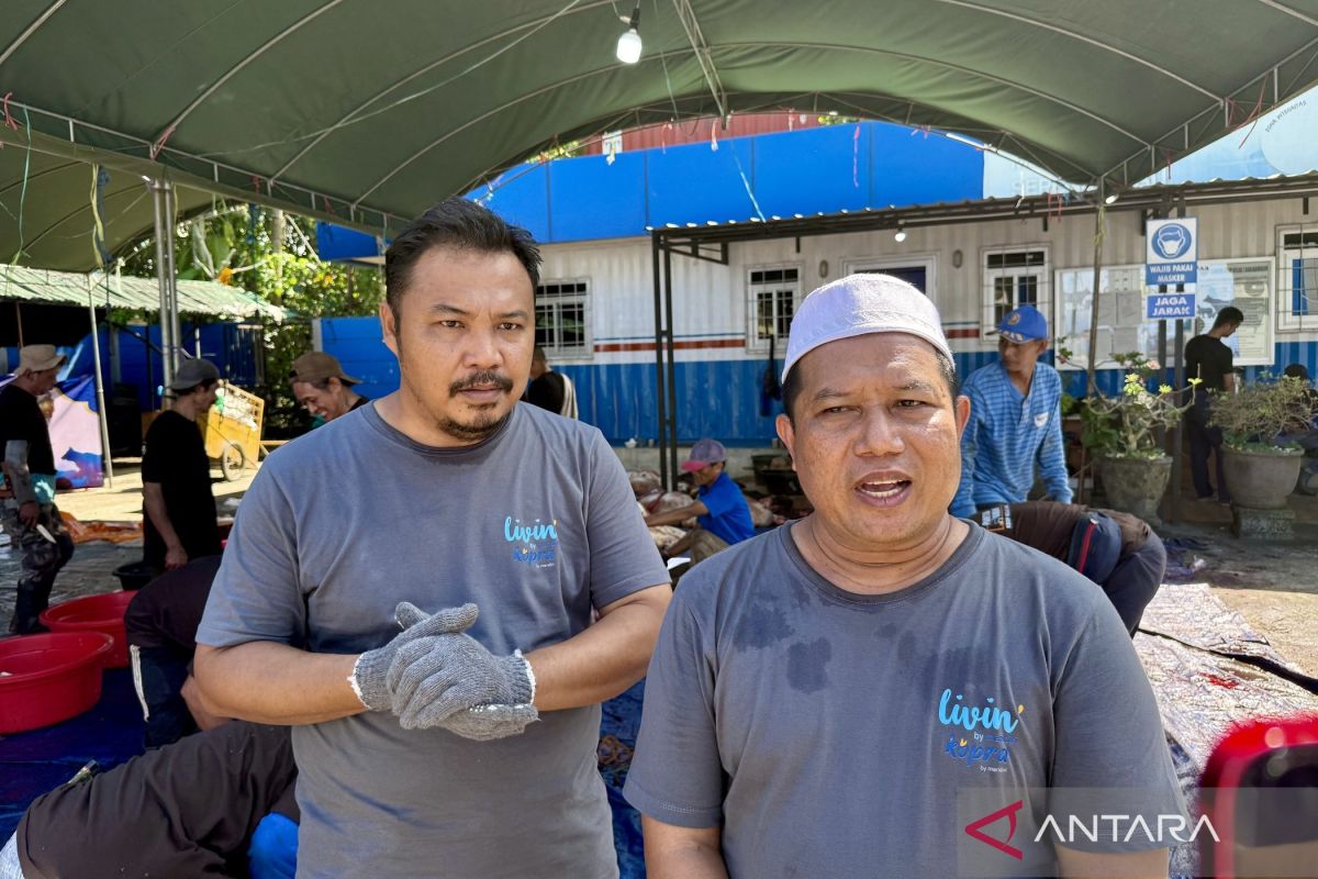 KSOP Banjarmasin bagikan 2.000 kantong daging kurban ke masyarakat