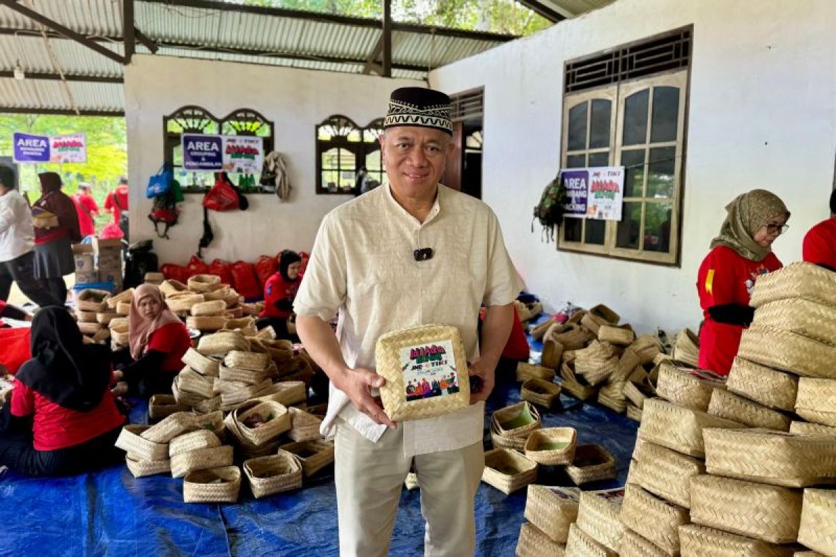 JNE rayakan Idul Adha 1446 H dengan semangat berbagi dan promo spesial