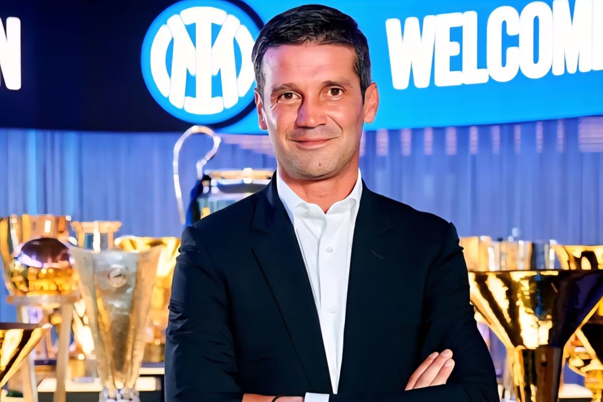 Cristian Chivu resmi jadi pelatih Inter Milan