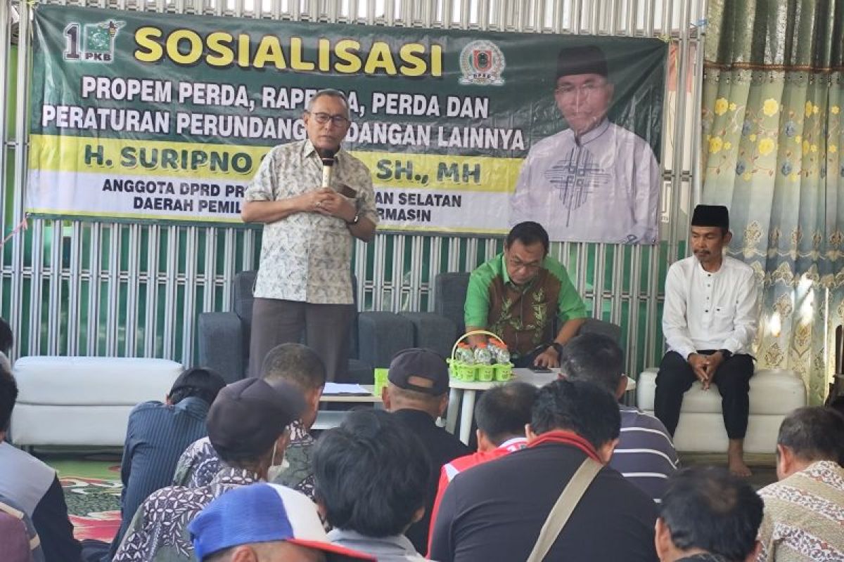 Anggota DPRD Kalsel Suripno sosialisasikan Koperasi Merah Putih