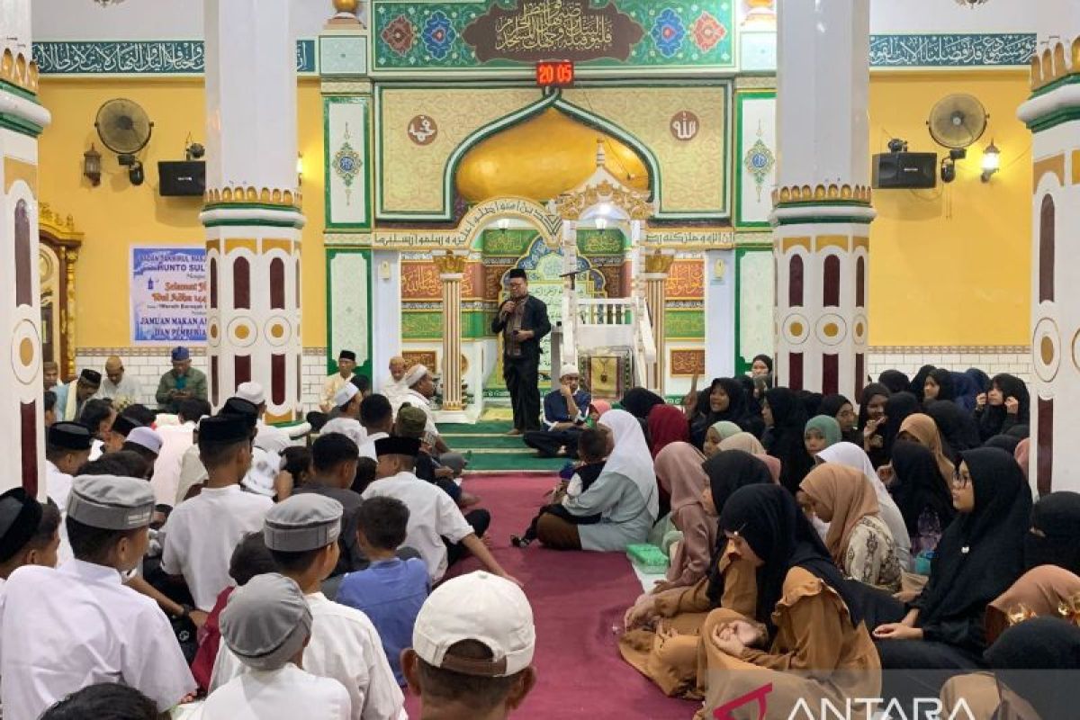 Pemprov Gorontalo gelar jamuan santunan untuk anak yatim piatu