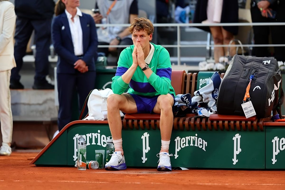 Sinner ingin "hapus" final Roland Garros dari ingatan