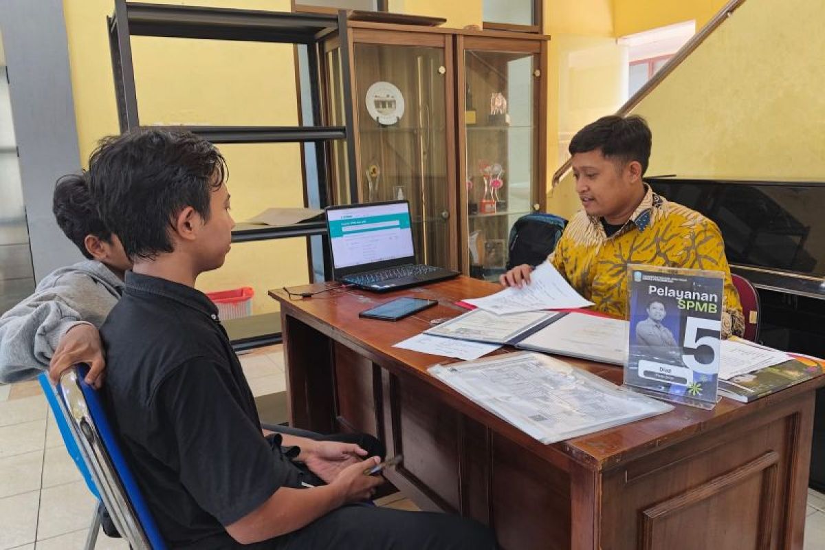 Kadindik Jatim: Sekolah jangan batasi layanan pengajuan PIN SPMB