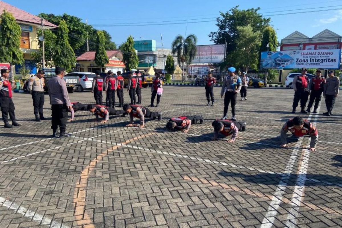 Propam Polres Situbondo sanksi sejumlah anggota tidak disiplin