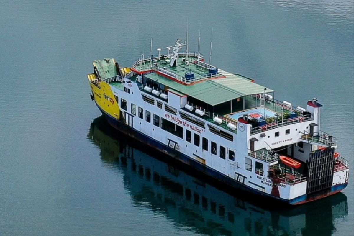 Kapal menuju Simeulue tunda keberangkatan akibat cuaca buruk