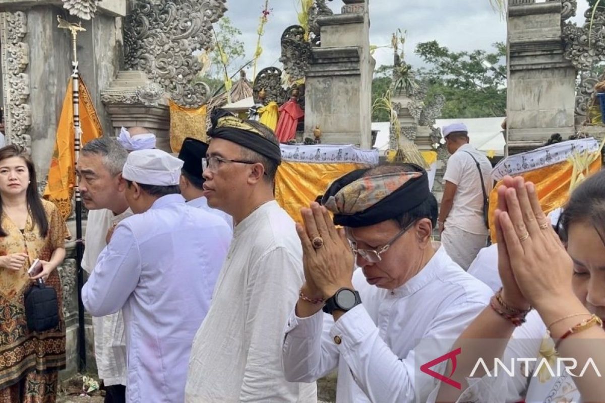 New Hindu temple inaugurated in Batam's industrial park