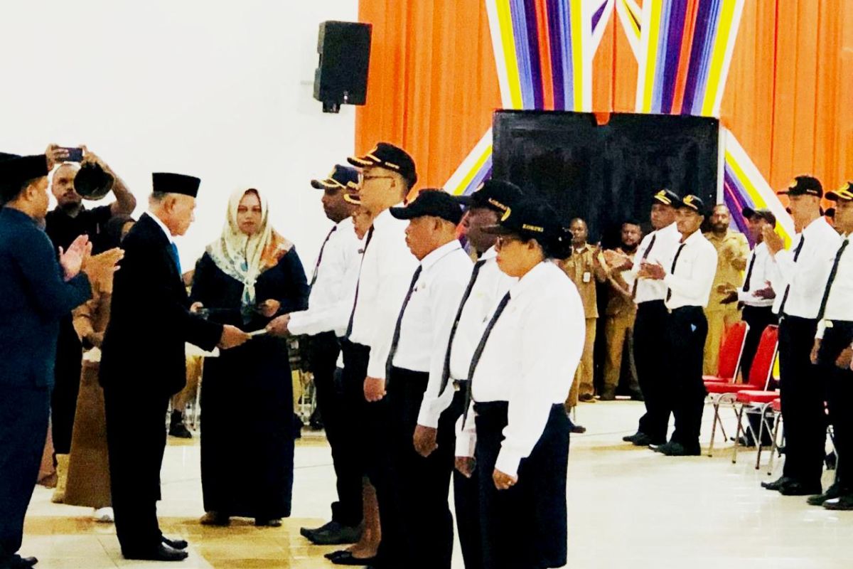 195 CASN Pemkab Kaimana formasi 2024 resmi bertugas