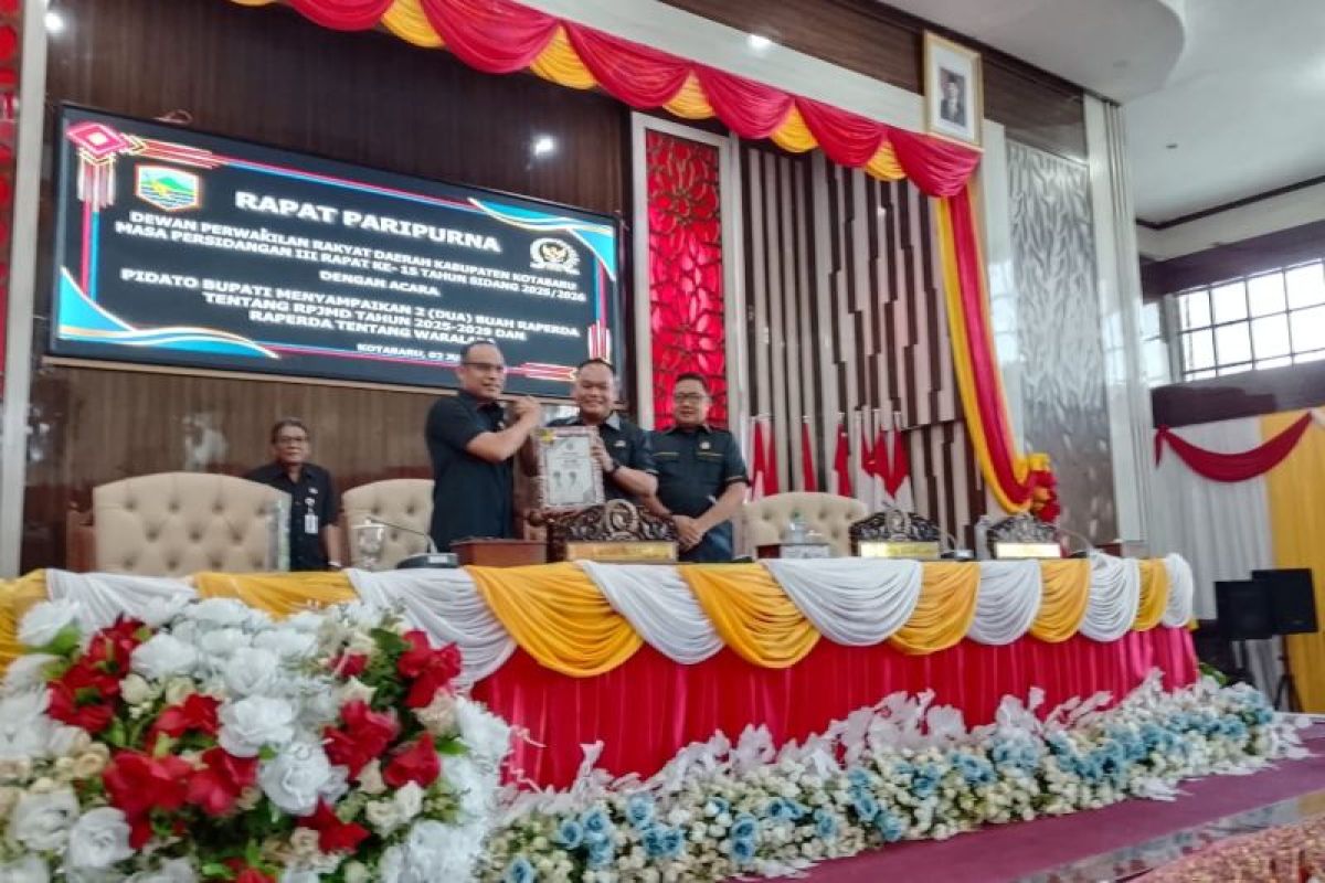 DPRD Kotabaru paripurnakan Raperda usulan Pemkab