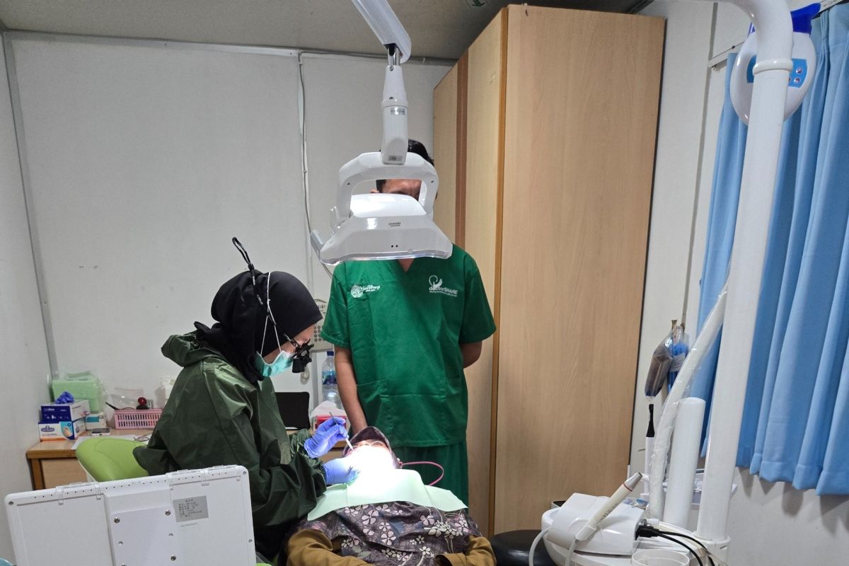 Yayasan Dokter Peduli dan BPJS Kesehatan hadirkan layanan medis di Raja Ampat