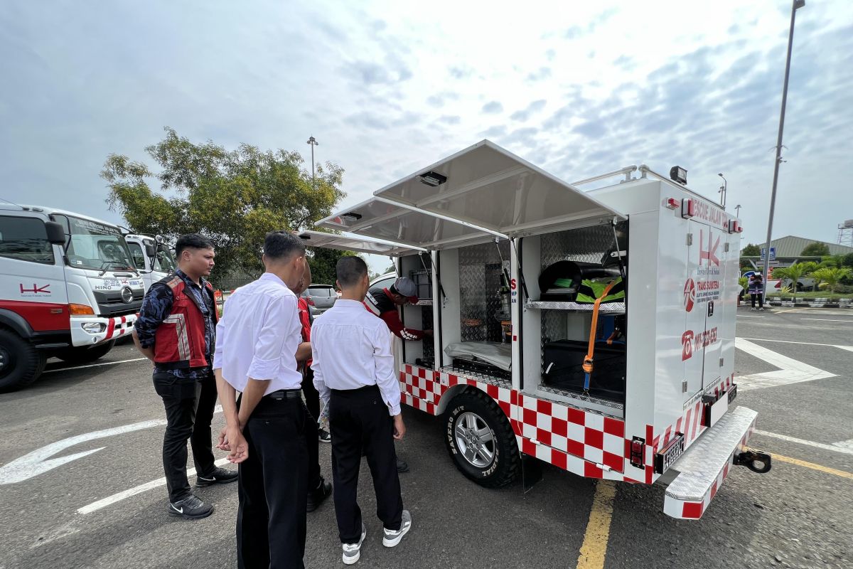 HKA serap tenaga kerja lokal untuk operasional Tol Padang-Sicincin
