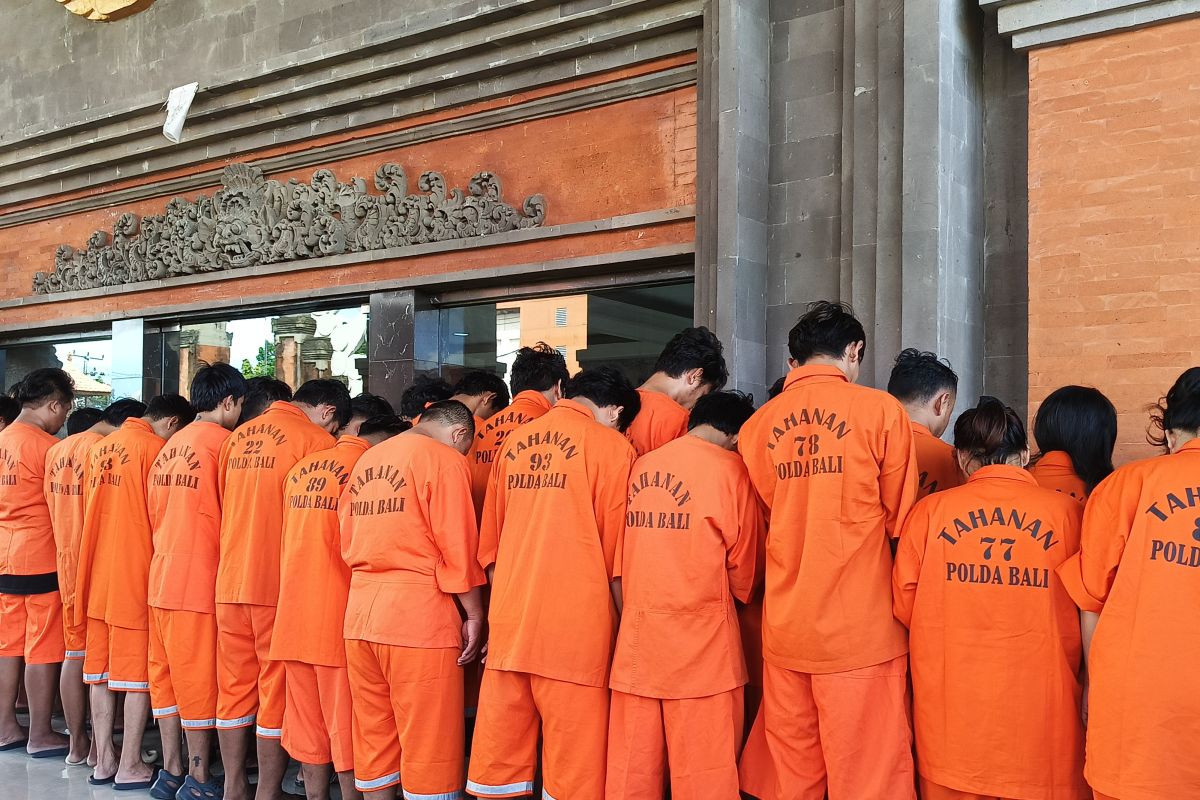 Polisi: Jaringan penipuan daring di Bali dikendalikan dari Kamboja