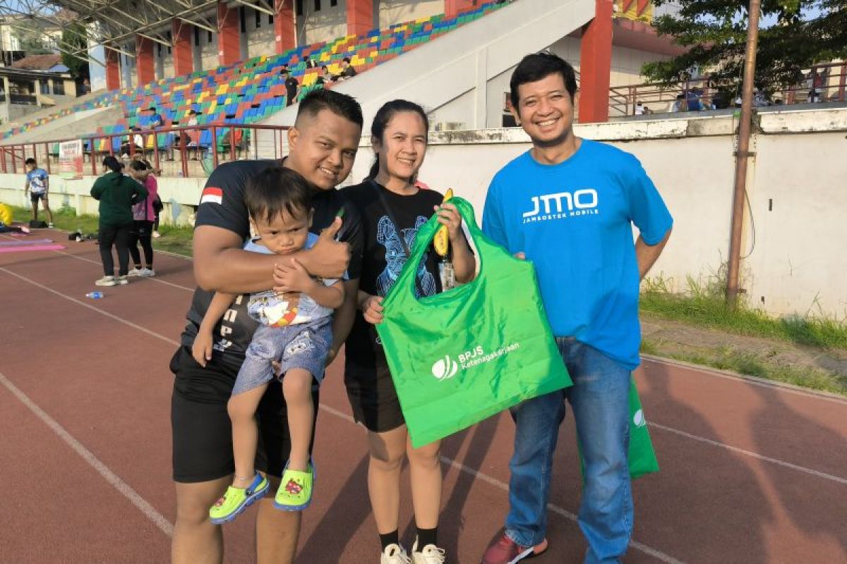 BPJS Ketenagakerjaan Semarang Pemuda gelar "employee volunteering"