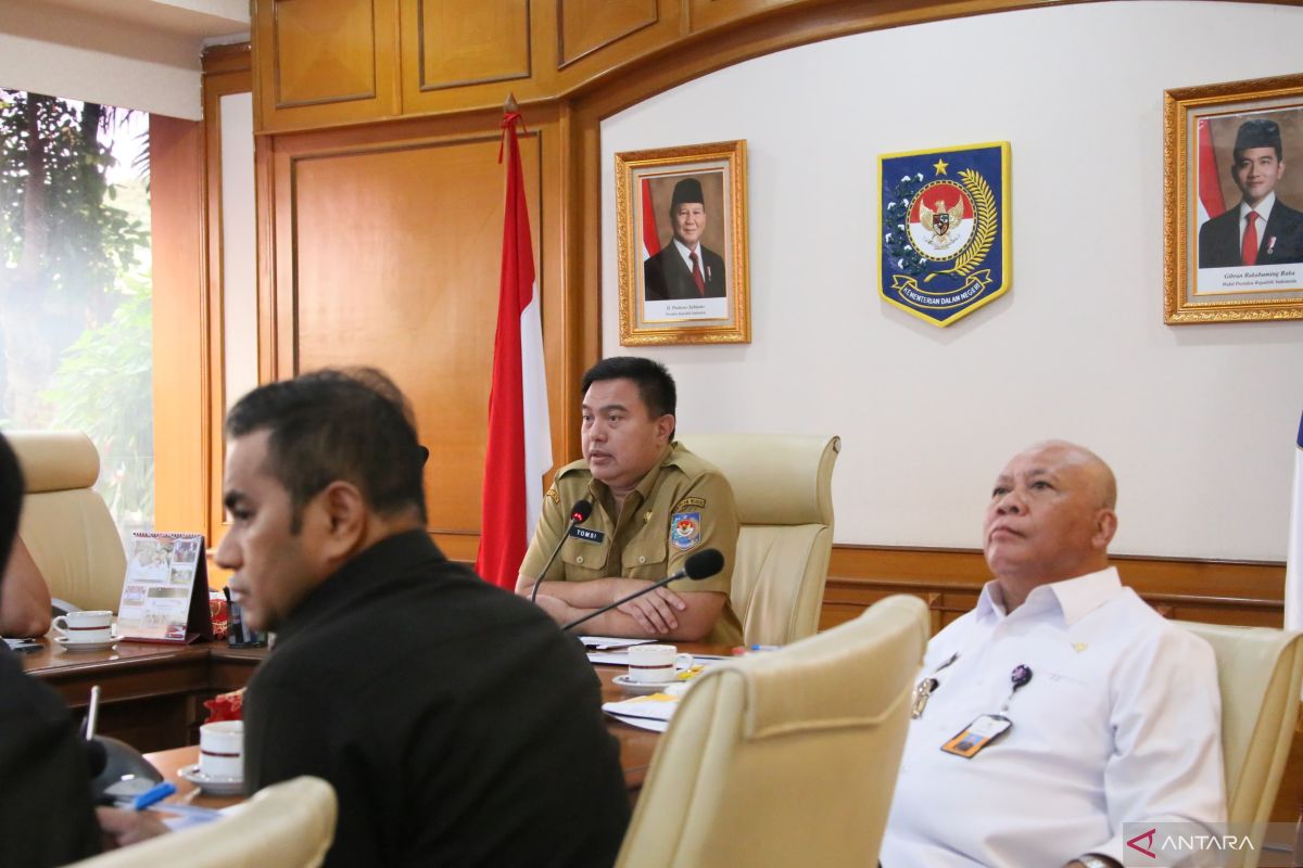 Kemendagri sederhanakan proses izin usaha dan kelola SDA