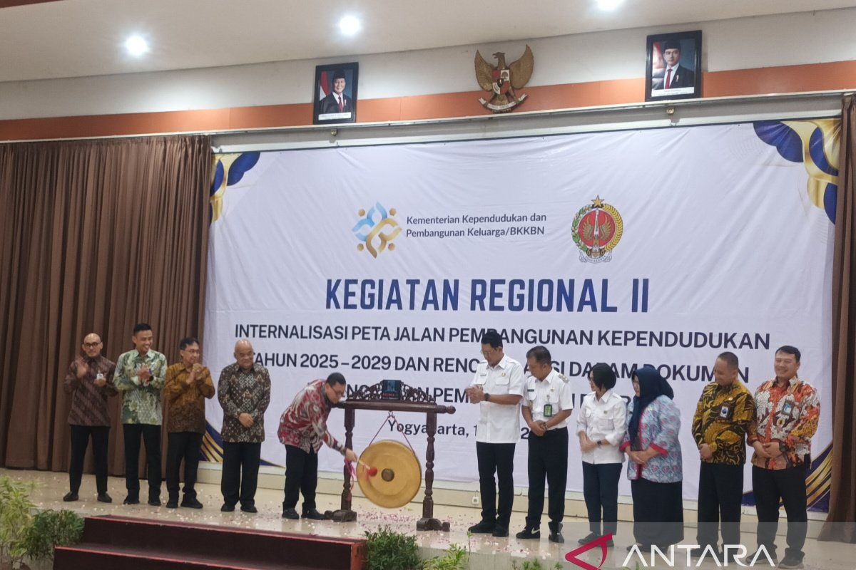 Gubernur DIY: Penanganan masalah kependudukan memerlukan kebijakan adaptif