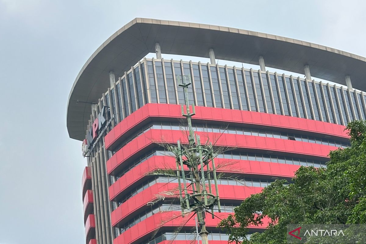 KPK periksa pedagang valas jadi saksi kasus dana operasional Papua