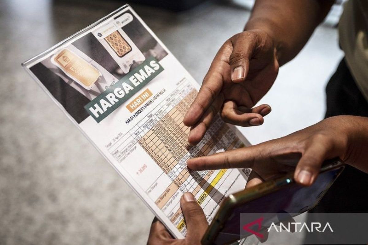 Harga emas Antam hari ini naik tipis ke Rp1,910 juta/gram