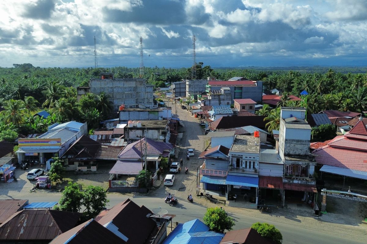 Pemprov Bengkulu bangun jalan dan irigasi di Seluma Rp82 miliar