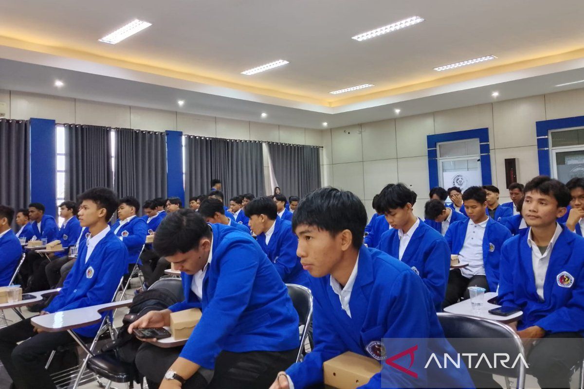 Poliban bentuk pola pikir mahasiswa agar berani berwirausaha
