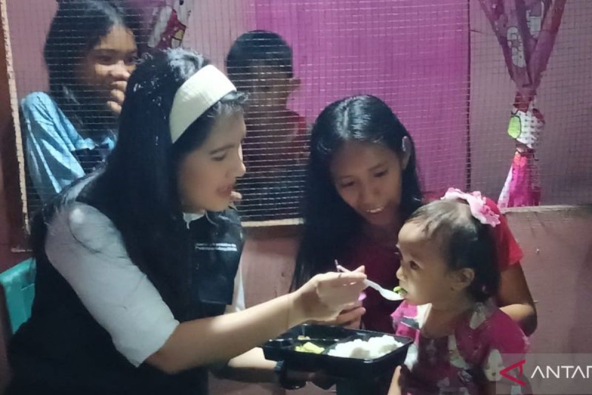 Wamen Isyana beri bantuan intervensi percepatan penurunan stunting di Manado