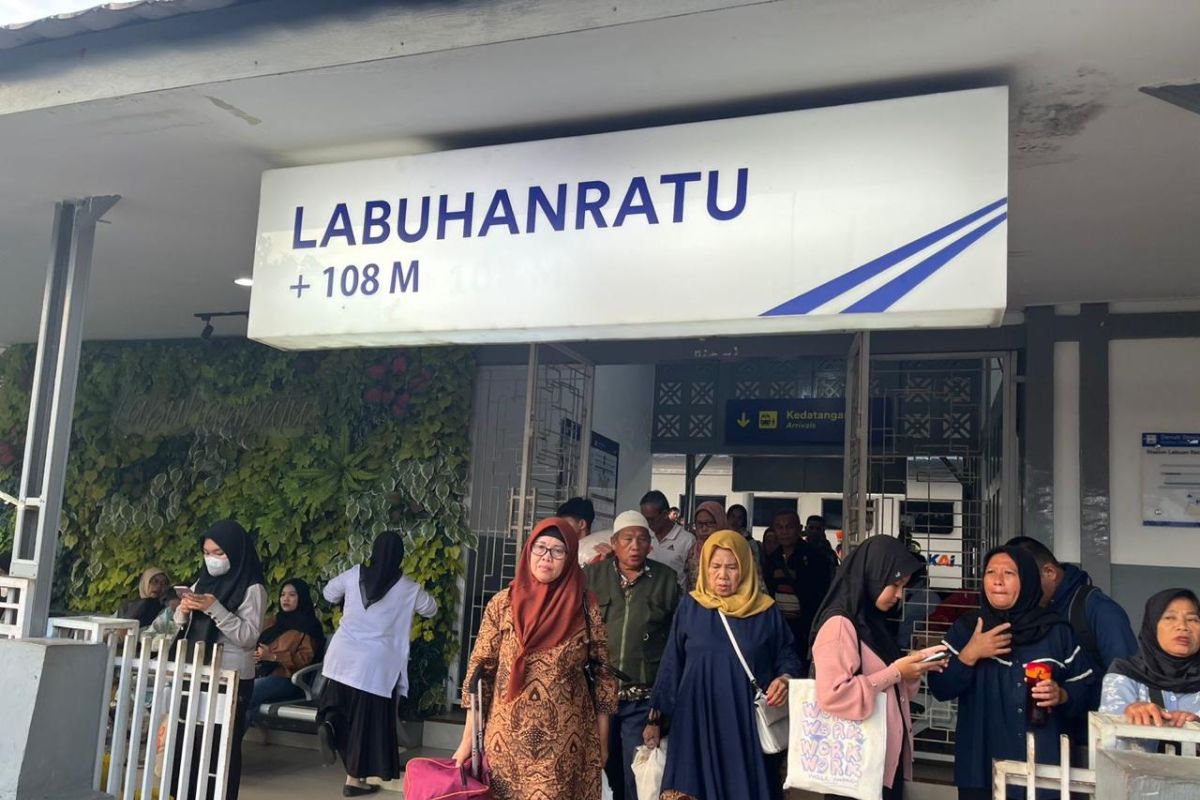 KAI Tanjungkarang tambah rangkaian KA Rajabasa hadapi libur sekolah 