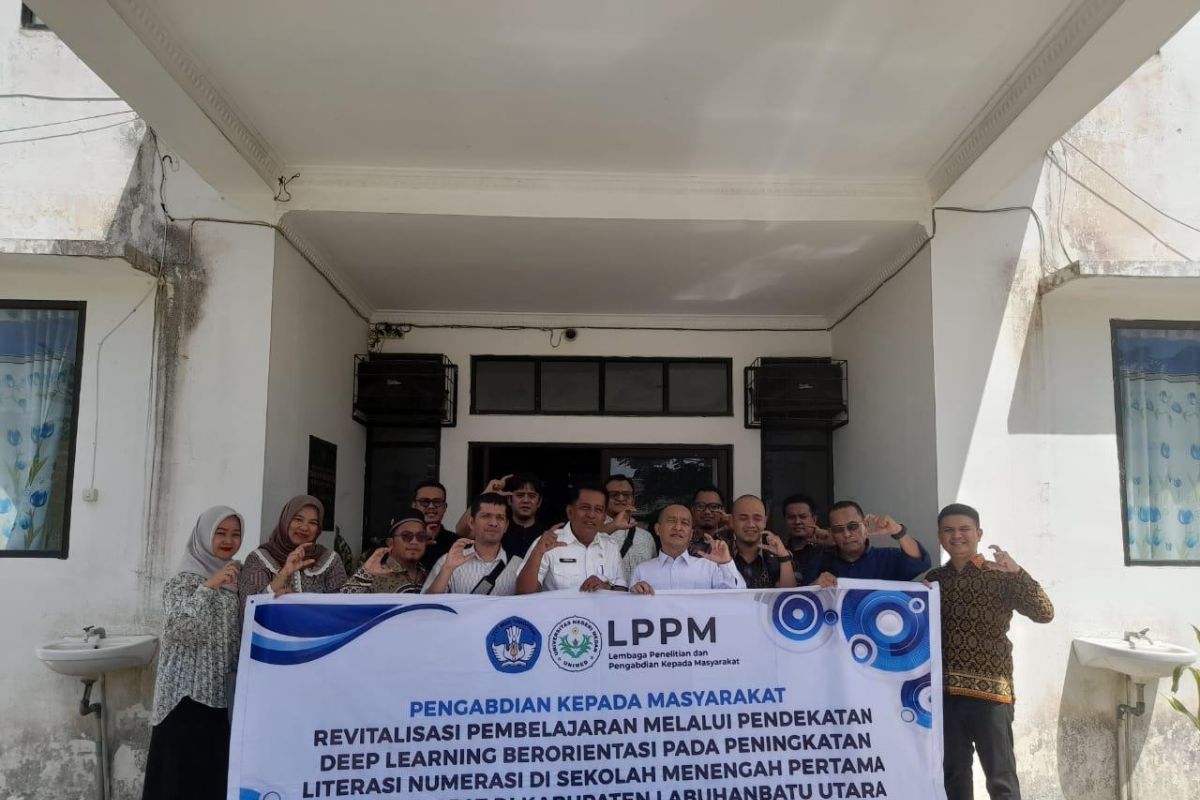 Dari kampus ke sekolah: Kolaborasi Dosen Unimed dalam merevitalisasi pembelajaran di Labura