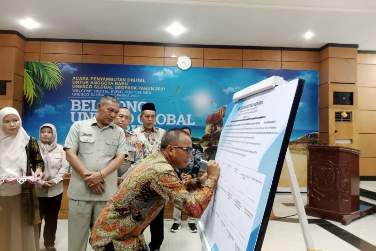 Bupati Belitung minta seleksi penerimaan siswa baru berjalan transparan