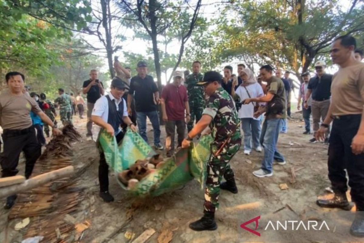 Pemkot Bengkulu komitmen tata Pantai Panjang guna tarik wisatawan