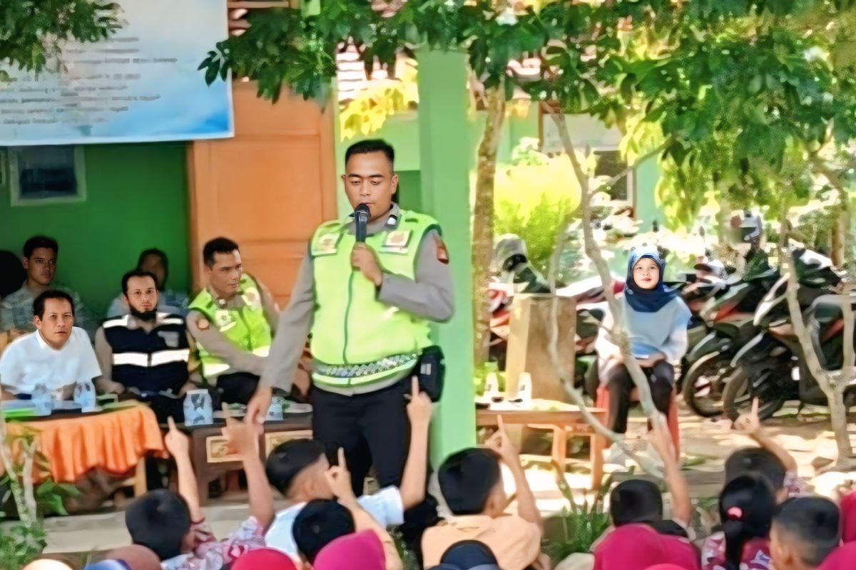 Polres OKU beri penyuluhan hukum kepada pelajar cegah kenakalan remaja