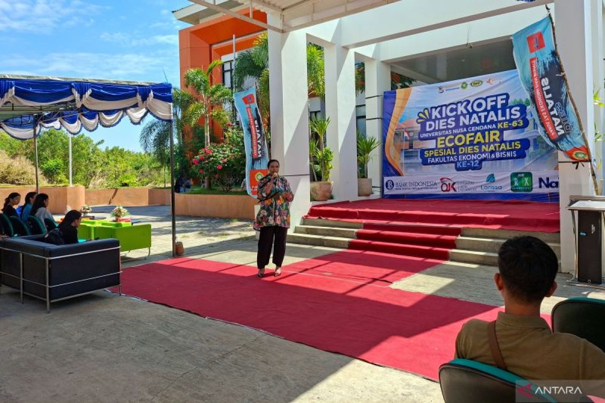 OJK tingkatkan literasi keuangan mahasiswa Undana