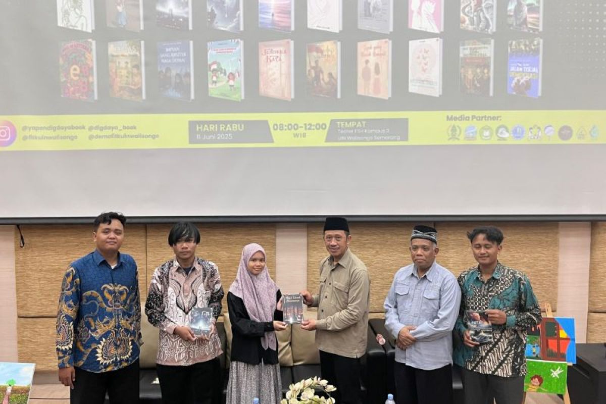 UIN Walisongo luncurkan 30 buku karya mahasiswa FITK