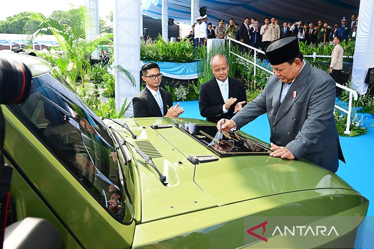 Deretan produk alutsista dalam negeri yang hadir di Indo Defence