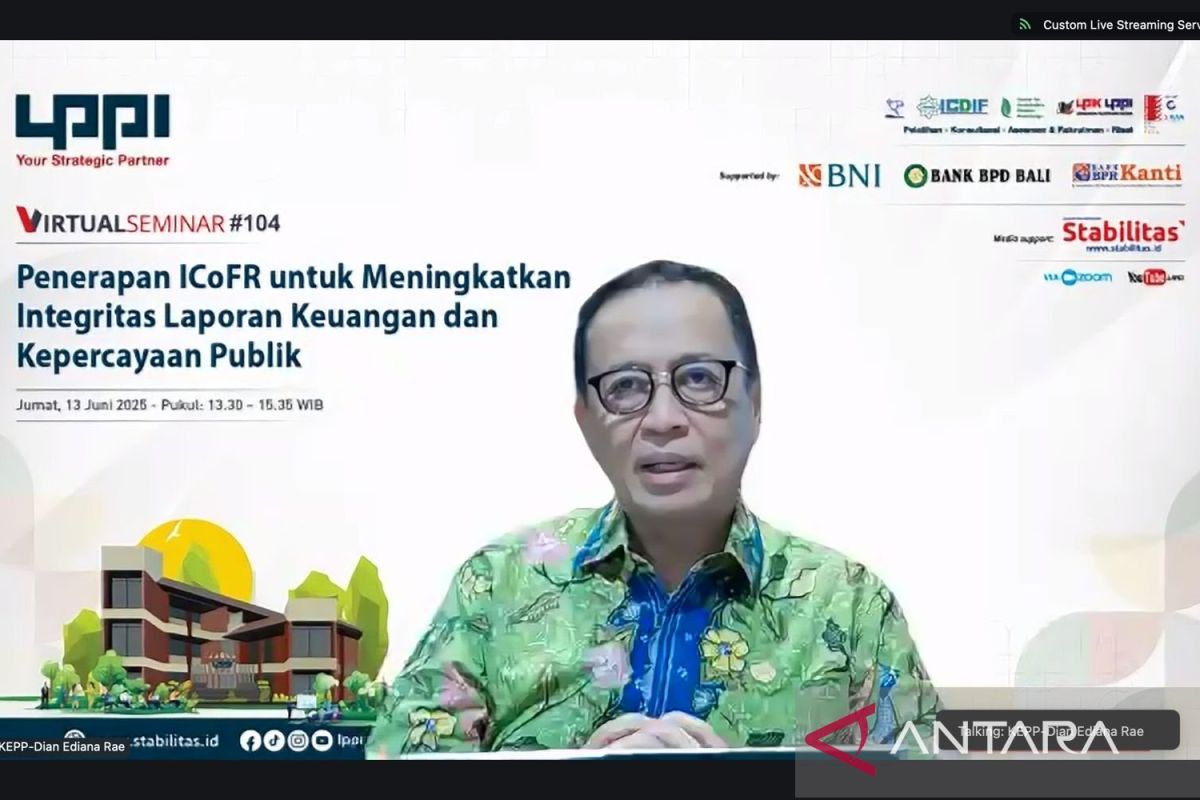 OJK menyiapkan ketentuan untuk sempurnakan transparansi laporan bank