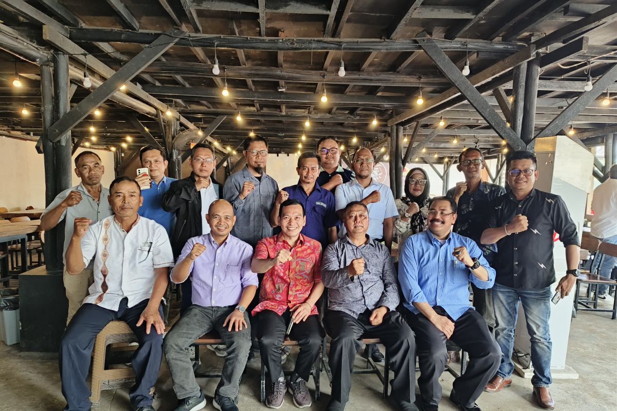 Alumni sampaikan ke Komisi IV DPR RI perlunya diaktifkan kembali SUPM Pontianak