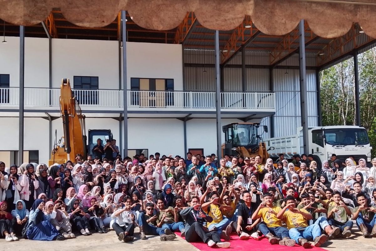 Wapres Gibran batal resmikan workshop alat berat di Tabalong