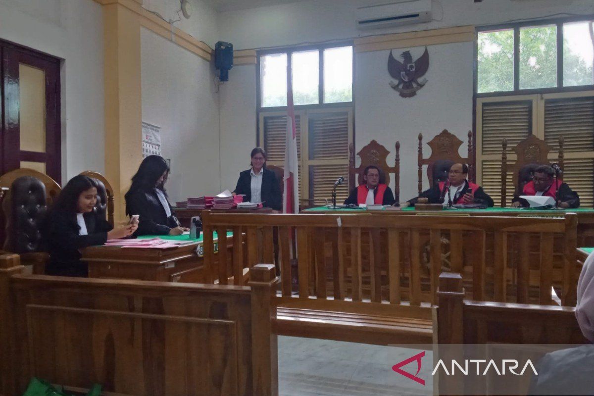 Terdakwa penjual sabu-sabu 1 kilogram dituntut 20 tahun penjara dan denda Rp2 miliar