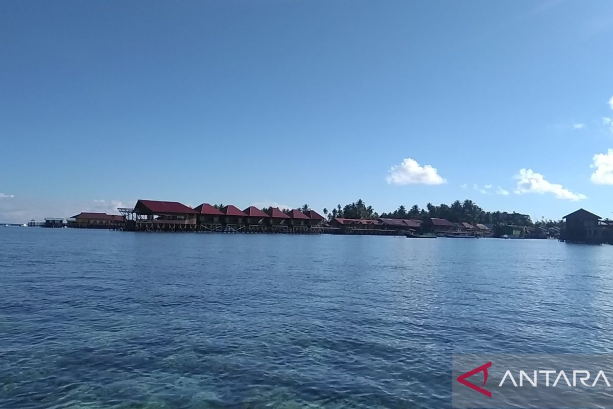 Tim Padjadjaran dan Sam Ratulangie siap mengabdi di Pulau Derawan