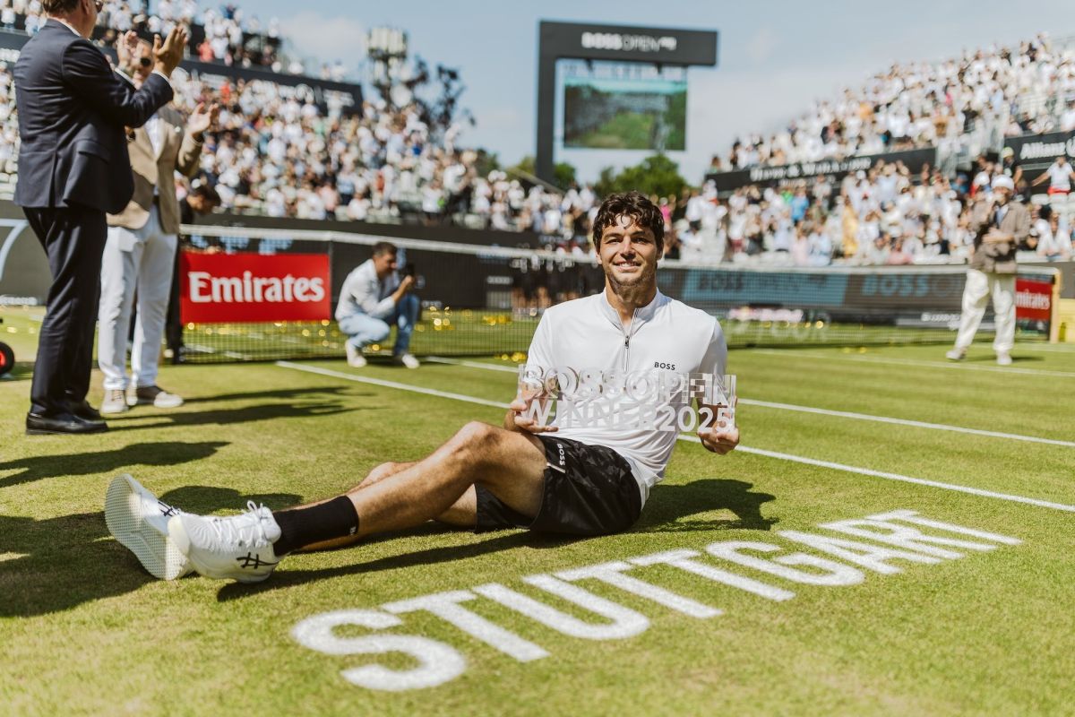 Fritz taklukkan  Zverev untuk menangi gelar Stuttgart