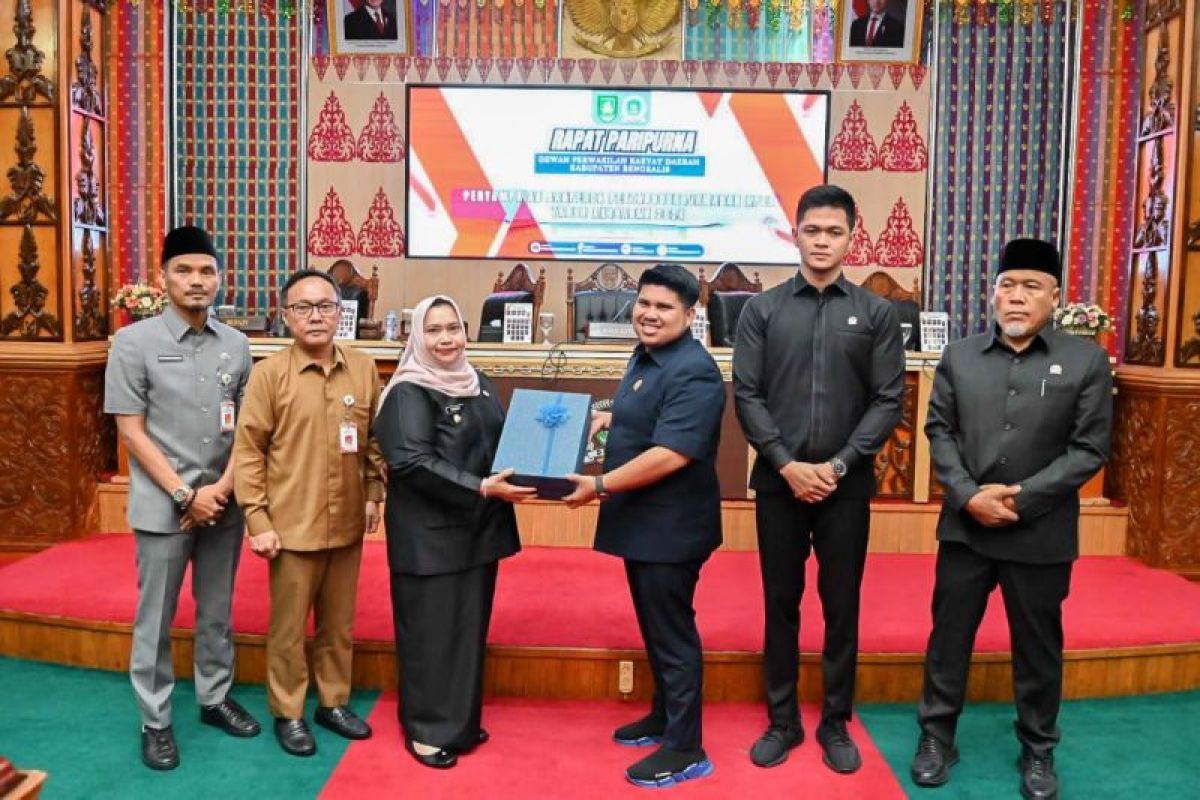 Bupati Bengkalis sampaikan Ranperda pertanggungjawaban pelaksanaan APBD 2024